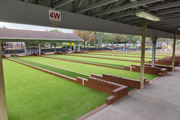 Jacksonville Bocce Ball Game using artificial grass