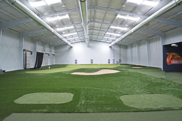 Jacksonville indoor putting facility with tee boxes
