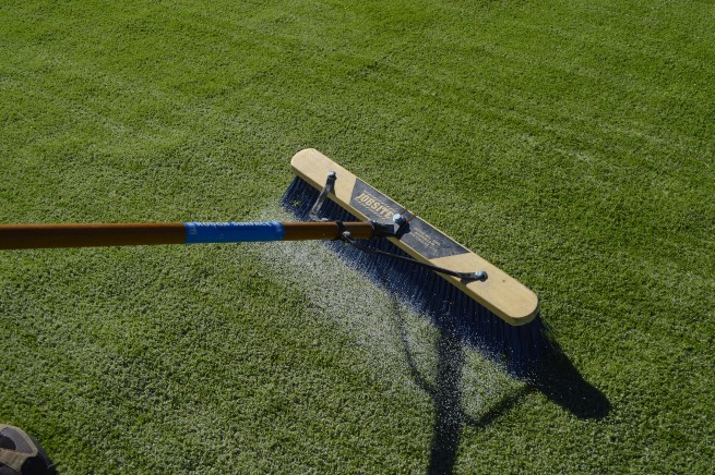 Jacksonville artificial turf installation - infill